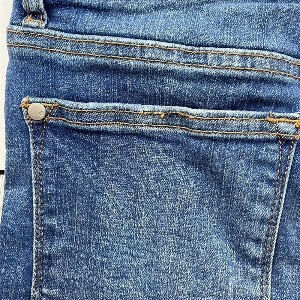 Judy Blue 3” Inseam Mid Rise Shorts Size S